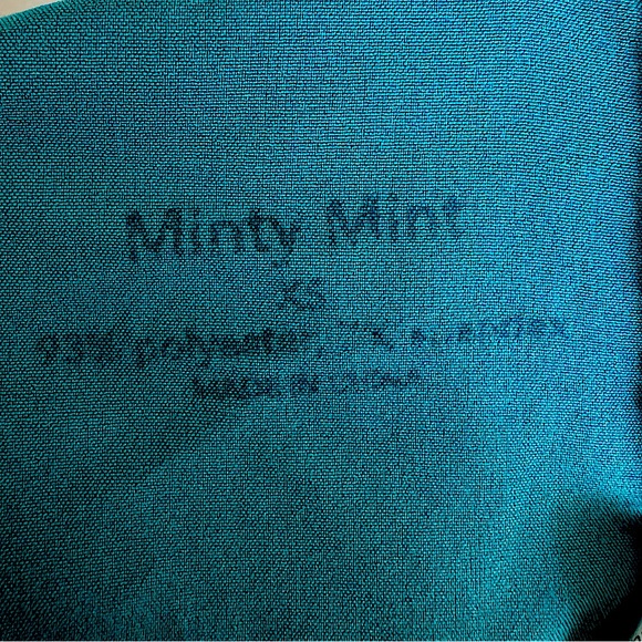 Minty Mint | Scrub Set | Joggers - Picture 3 of 3